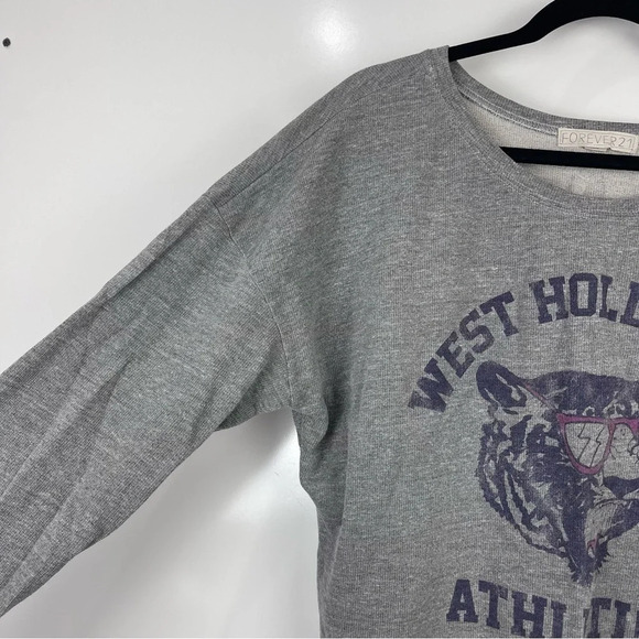 Forever 21 West Hollywood Athletics Long Sleeve Graphic Sweatshirt Size Medium - Picture 4 of 7